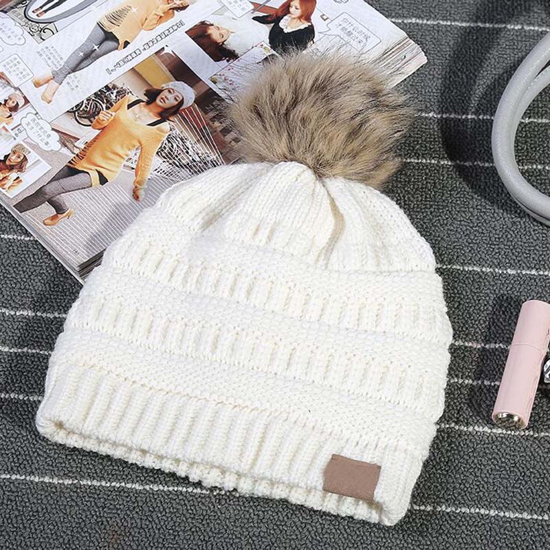 New 2018 Women's Fashion Knitted Parent-child Cap Autumn Winter Men Warm Hat Skullies Brand Heavy Hair Ball Twist Beanies